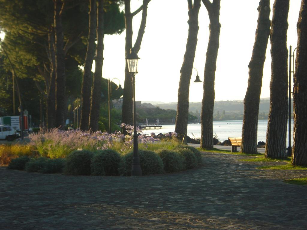 Relax In Piazzetta Casa E Appartamento Per Vacanze Trevignano Romano Zewnętrze zdjęcie