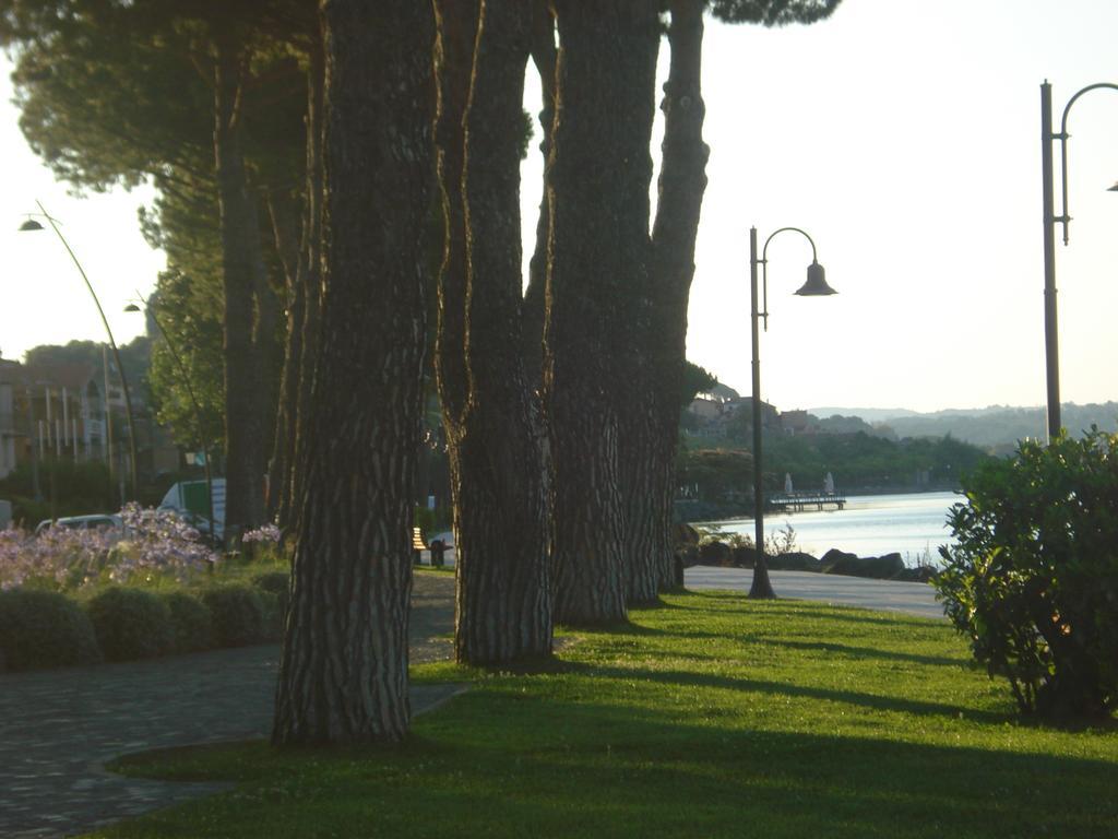 Relax In Piazzetta Casa E Appartamento Per Vacanze Trevignano Romano Zewnętrze zdjęcie