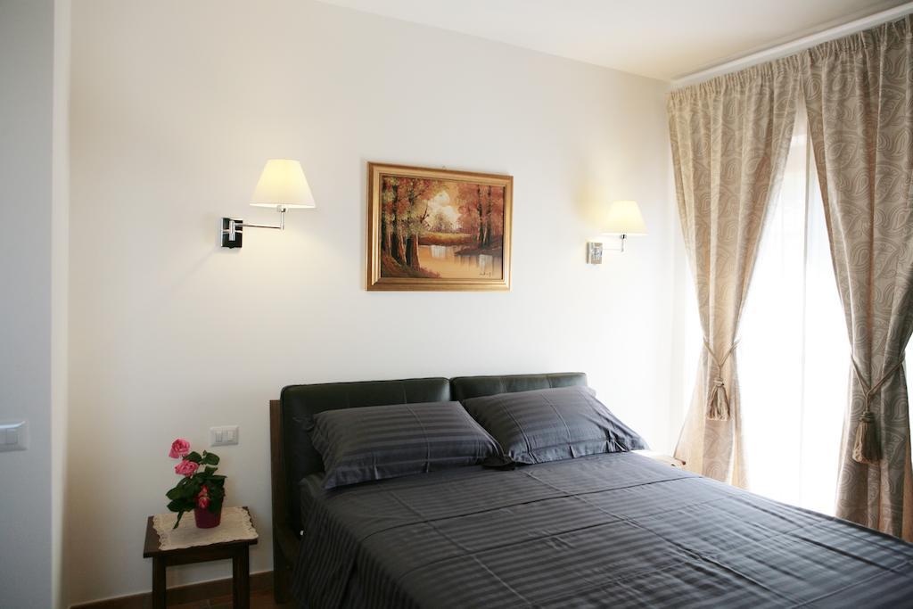 Relax In Piazzetta Casa E Appartamento Per Vacanze Trevignano Romano Pokój zdjęcie